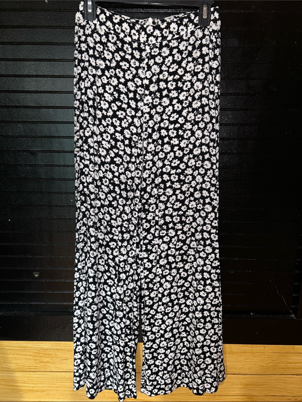Signature 8 | Black and White Floral Flowy Pants